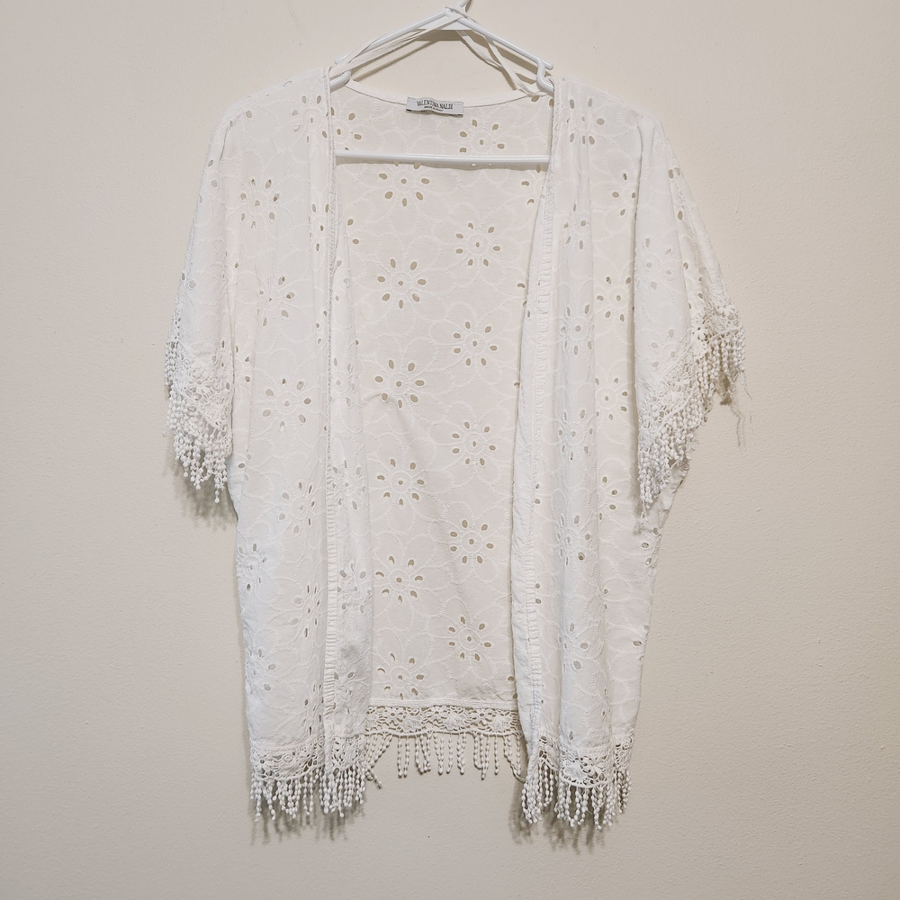 Elegant White Lace Cardigan